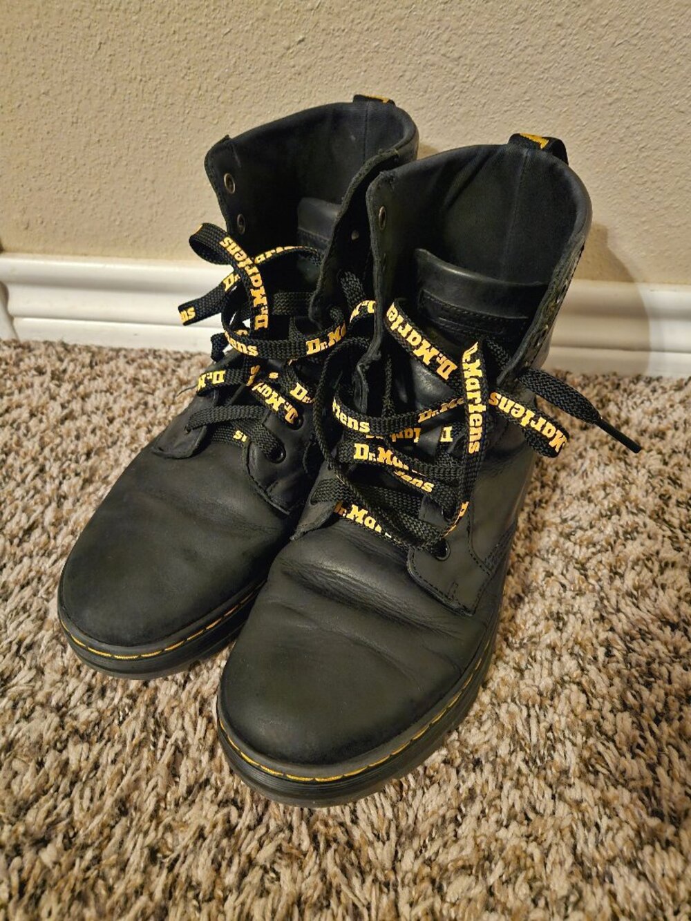 Dr Martens Unisex Black Combat Boots Combs Leather 8 Men's 9 Women's